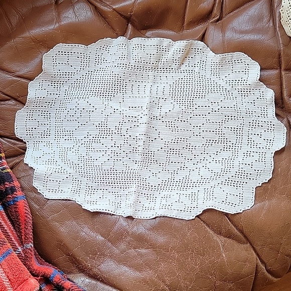 Vintage doilys - Picture 3 of 8